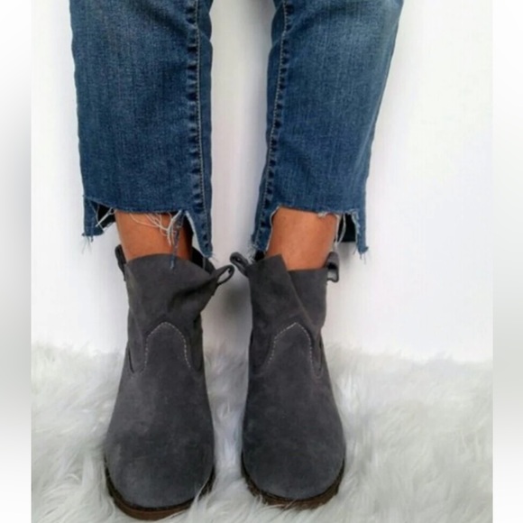 CARLOS SANTANA LEIGHTON ANKLE BOOT - Picture 2 of 7